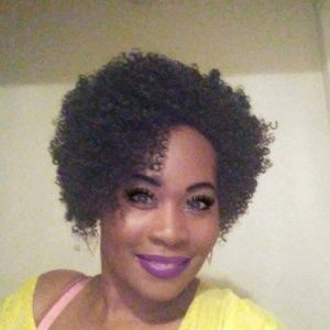 Meet your Posher, Tonya